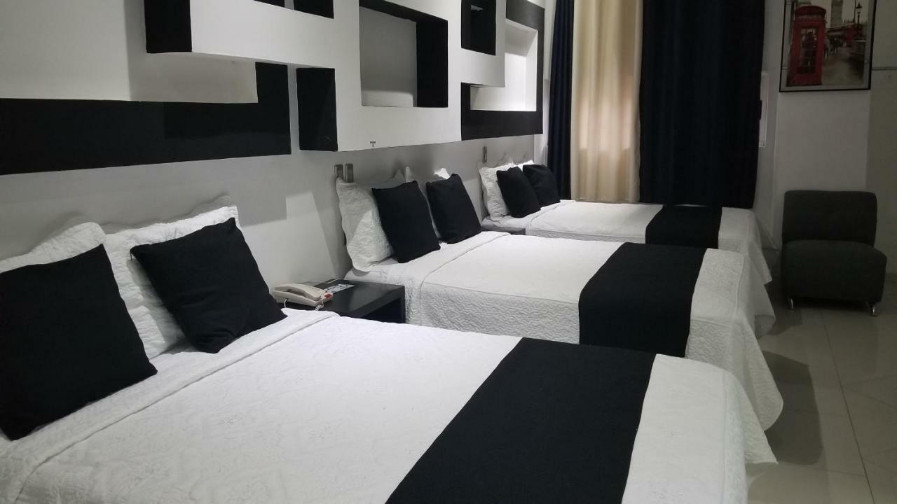 Hotel Dluxe ซานฮวน เด ลอสลากอส ภายนอก รูปภาพ