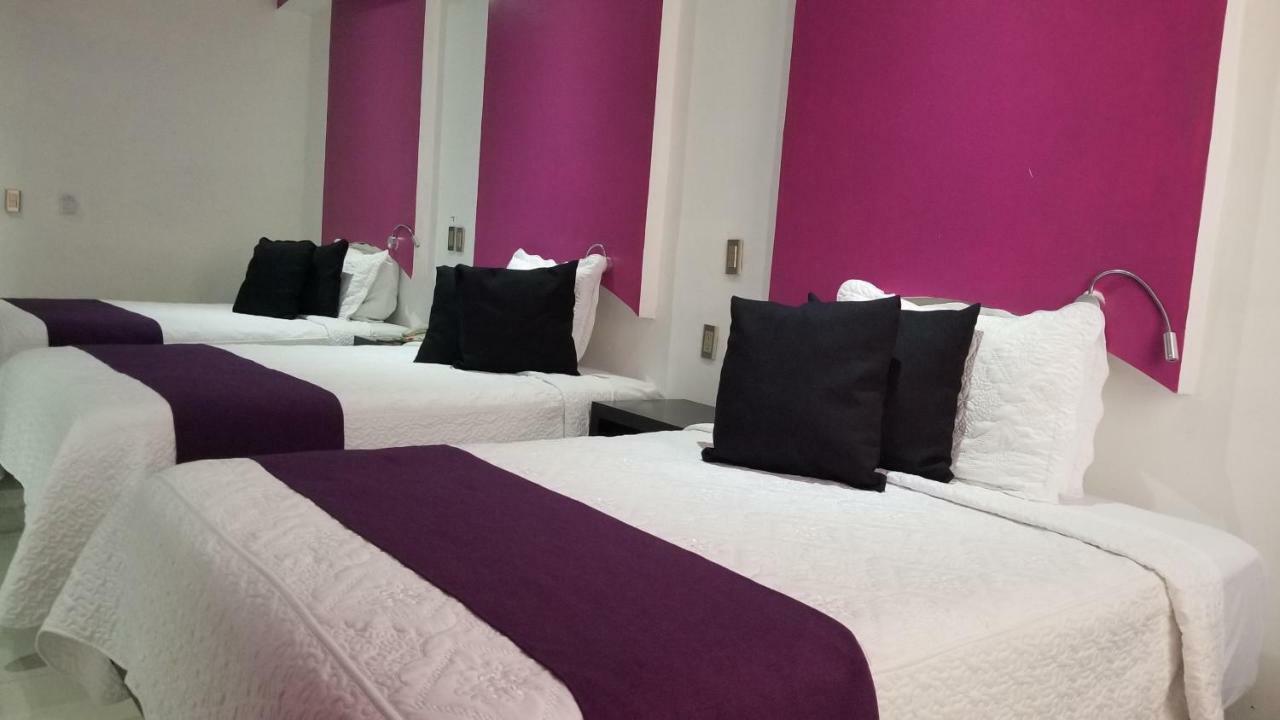 Hotel Dluxe ซานฮวน เด ลอสลากอส ภายนอก รูปภาพ
